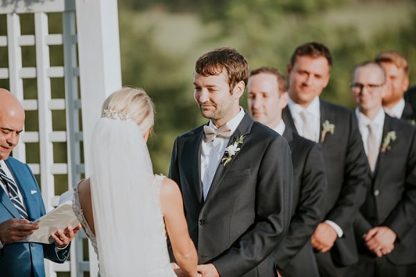 Delanys Overlook Wedding || Vness Photography || Charm City Wed || www.charmcitywed.com