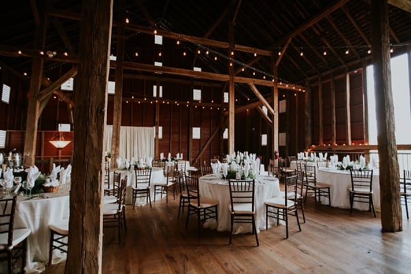 Delanys Overlook Wedding || Vness Photography || Charm City Wed || www.charmcitywed.com