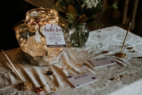 Delanys Overlook Wedding || Vness Photography || Charm City Wed || www.charmcitywed.com