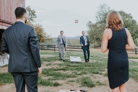 Delanys Overlook Wedding || Vness Photography || Charm City Wed || www.charmcitywed.com