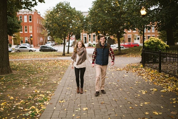 Fall Baltimore Engagement Session || Horace and Mae Photography || Charm City Wed || www.charmcitywed.com