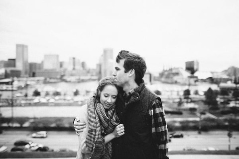 Fall Baltimore Engagement Session || Horace and Mae Photography || Charm City Wed || www.charmcitywed.com