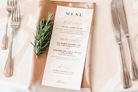 Holiday Belvedere Wedding || Heather Ryan Photography || Charm City Wed || www.charmcitywed.com