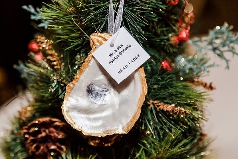 Holiday Belvedere Wedding || Heather Ryan Photography || Charm City Wed || www.charmcitywed.com