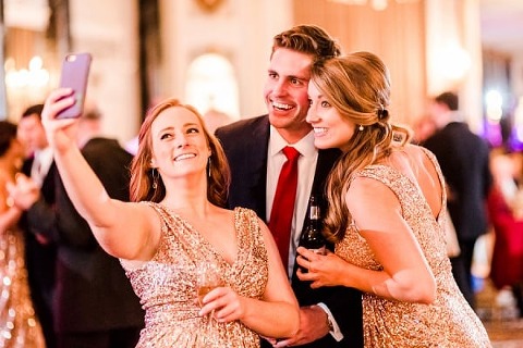 Holiday Belvedere Wedding || Heather Ryan Photography || Charm City Wed || www.charmcitywed.com