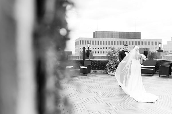 Lord Baltimore Hotel Wedding || Kirsten Smith Photography || Charm City Wed || www.charmcitywed.com