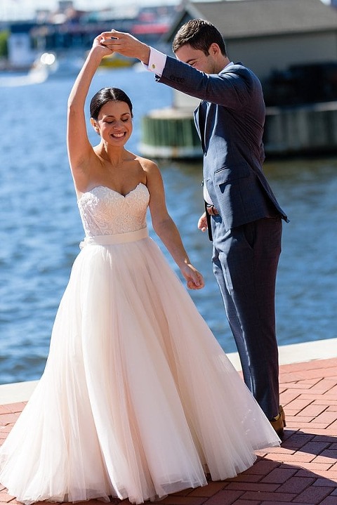 Mt Washington Mill Dye House Wedding || Anthony Sekellick Photography || Charm City Wed || www.charmcitywed.com
