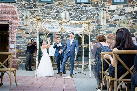 Mt Washington Mill Dye House Wedding || Anthony Sekellick Photography || Charm City Wed || www.charmcitywed.com