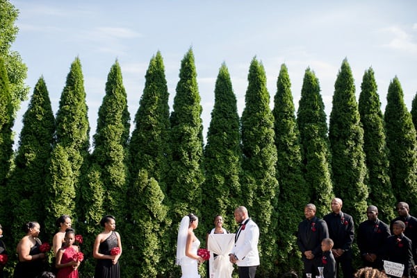 Superhero Mansion at Valley Country Club Wedding || Photography by Tracie || Charm City Wed || www.charmcitywed.com Superhero Mansion at Valley Country Club Wedding || Photography by Tracie || Charm City Wed || www.charmcitywed.com