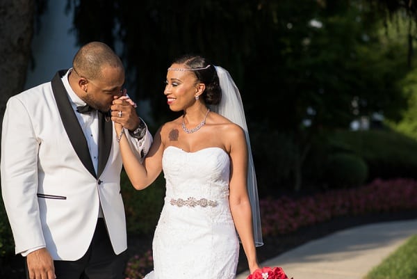 Superhero Mansion at Valley Country Club Wedding || Photography by Tracie || Charm City Wed || www.charmcitywed.com Superhero Mansion at Valley Country Club Wedding || Photography by Tracie || Charm City Wed || www.charmcitywed.com