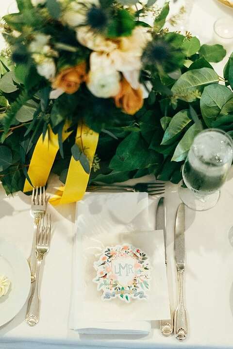 Antrim 1844 Wedding || Anna Reynal Photography || Charm City Wed || www.charmcitywed.com