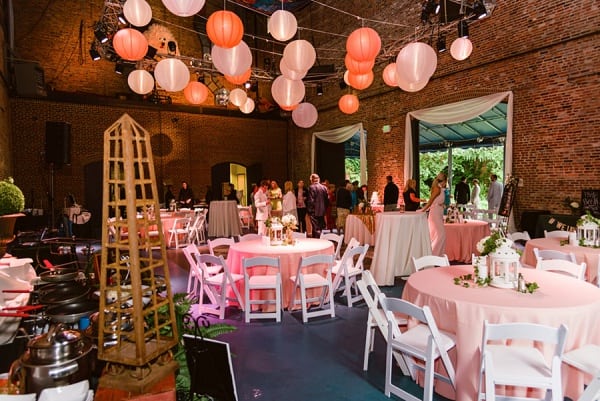 Boho American Visionary Art Museum Wedding || Anthony Sekellicki Photography || Charm City Wed || www.charmcitywed.com