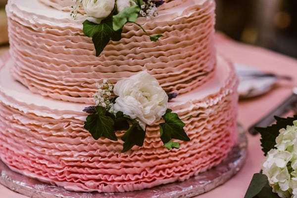 Boho American Visionary Art Museum Wedding || Anthony Sekellicki Photography || Charm City Wed || www.charmcitywed.com