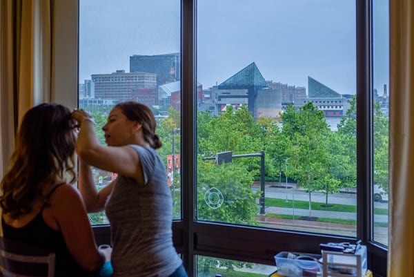 Boho American Visionary Art Museum Wedding || Anthony Sekellicki Photography || Charm City Wed || www.charmcitywed.com