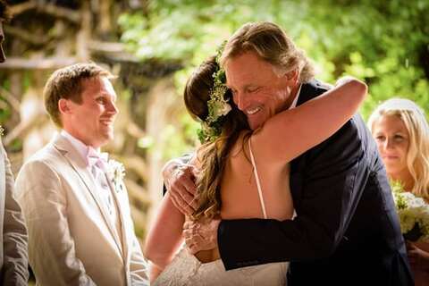 Boho American Visionary Art Museum Wedding || Anthony Sekellicki Photography || Charm City Wed || www.charmcitywed.com