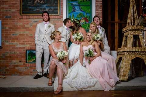 Boho American Visionary Art Museum Wedding || Anthony Sekellicki Photography || Charm City Wed || www.charmcitywed.com