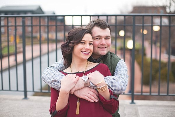Downtown Frederick Engagement || Jessi Grace Photography || Charm City Wed || www.charmcitywed.com