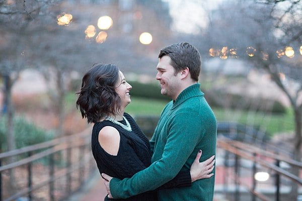Downtown Frederick Engagement || Jessi Grace Photography || Charm City Wed || www.charmcitywed.com