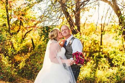 Glen Elg Backyard Wedding || C&I Photographers || Charm City Wed || www.charmcitywed.com