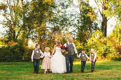 Glen Elg Backyard Wedding || C&I Photographers || Charm City Wed || www.charmcitywed.com