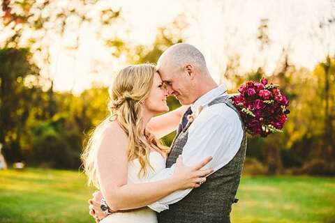 Glen Elg Backyard Wedding || C&I Photographers || Charm City Wed || www.charmcitywed.com