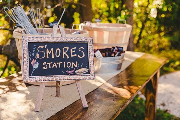 Glen Elg Backyard Wedding || C&I Photographers || Charm City Wed || www.charmcitywed.com