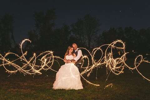 Glen Elg Backyard Wedding || C&I Photographers || Charm City Wed || www.charmcitywed.com