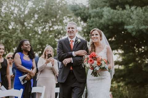 Historic Waverly Mansion Wedding || L.A Birdie Photography || Charm City Wed || www.charmcitywed.com