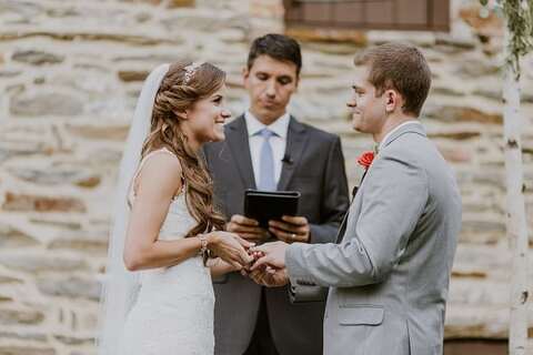 Historic Waverly Mansion Wedding || L.A Birdie Photography || Charm City Wed || www.charmcitywed.com