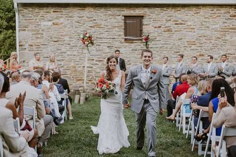 Historic Waverly Mansion Wedding || L.A Birdie Photography || Charm City Wed || www.charmcitywed.com