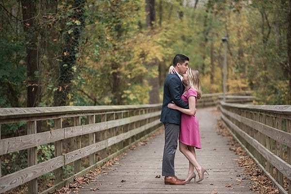 Lake Roland Engagement || Anne Casey Photography || Charm City Wed || www.charmcitywed.com