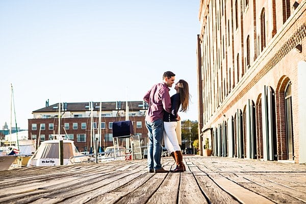 Loyola Engagement || Jessica Eastburn Photography || Charm City Wed || www.charmcitywed.com
