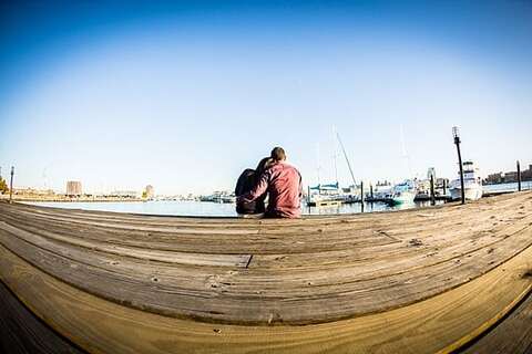 Loyola Engagement || Jessica Eastburn Photography || Charm City Wed || www.charmcitywed.com