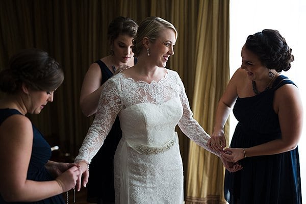 National Harbor Sunset Room Wedding || Taylor and Ben Photography || Charm City Wed || www.charmcitywed.com