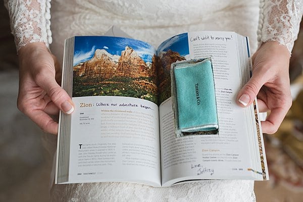 National Harbor Sunset Room Wedding || Taylor and Ben Photography || Charm City Wed || www.charmcitywed.com