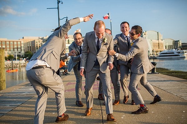 National Harbor Sunset Room Wedding || Taylor and Ben Photography || Charm City Wed || www.charmcitywed.com