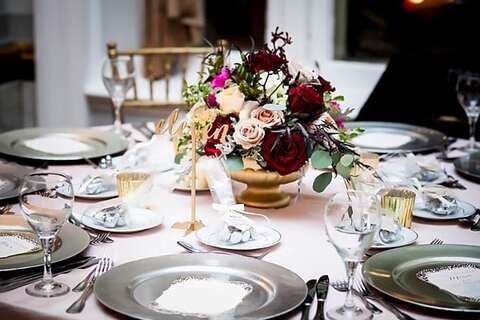 New Years Eve Wedding at The Belvedere || Nancy Anderson Cordell Photography || Charm City Wed || www.charmcitywed.com