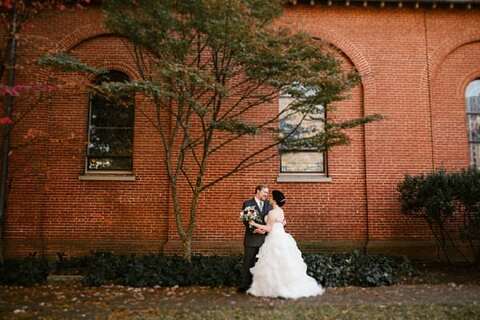 Vintage Overhills Mansion Wedding || Victoria Selman || Charm City Wed || www.charmcitywed.com