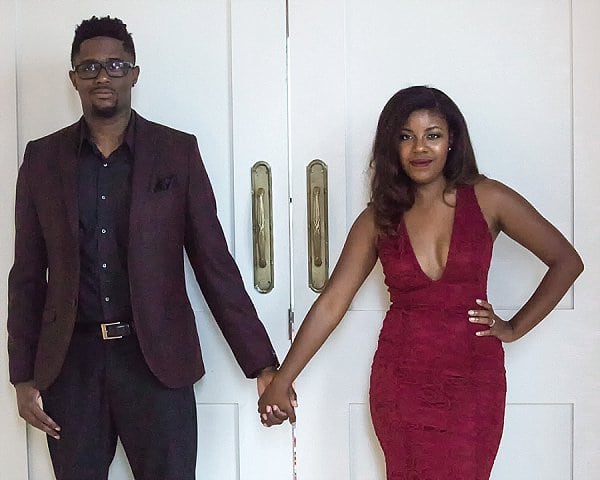 Baltimore Engagement Photos || PeaceLoveShoot || Charm City Wed || www.charmcitywed.com Baltimore Engagement Photos || PeaceLoveShoot || Charm City Wed || www.charmcitywed.com