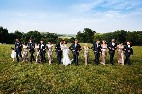 Beautiful Backyard Wedding || Be Photography || Charm City Wed || www.charmcitywed.com