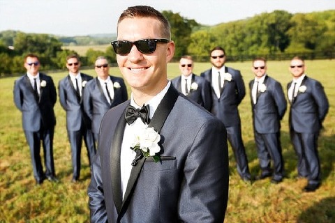 Beautiful Backyard Wedding || Be Photography || Charm City Wed || www.charmcitywed.com