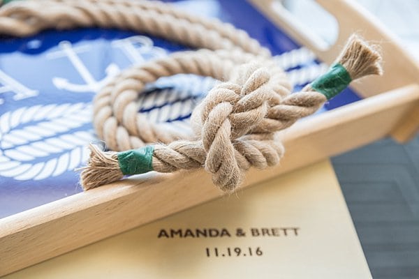 Chart House Wedding || Happy Little Life Photography || Charm City Wed || www.charmcitywed.com