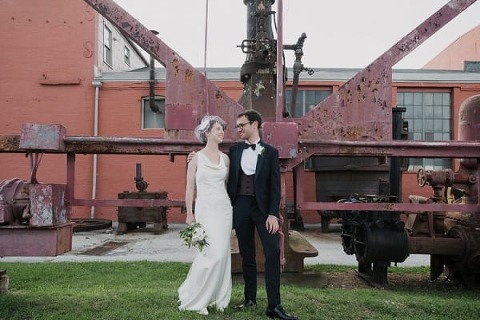 Festive Baltimore Museum of Industry Wedding || Love Life Images || Charm City Wed || www.charmcitywed.com