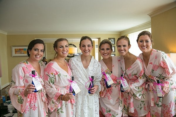 George Peabody Library wedding || Artful Weddings || Charm City Wed || www.charmcitywed.com George Peabody Library wedding || Artful Weddings || Charm City Wed || www.charmcitywed.com