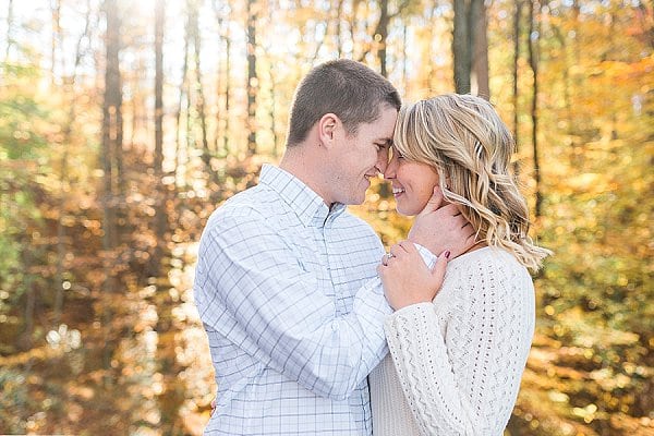 Oregon Ridge Engagement Session || Nikki Schell Photography || Charm City Wed || www.charmcitywed.com