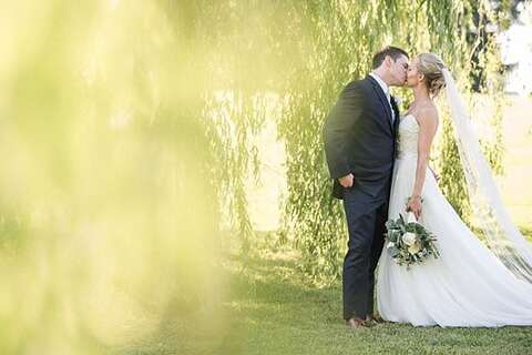 Swan Harbor Farm Wedding || Erin Kelleher Photography || Charm City Wed || www.charmcitywed.com