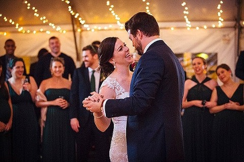 Fells Point Maritime Museum Wedding || JFannon Photography || Charm City Wed || www.charmcitywed.com