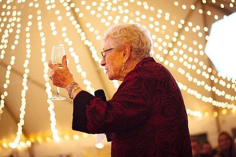 Fells Point Maritime Museum Wedding || JFannon Photography || Charm City Wed || www.charmcitywed.com