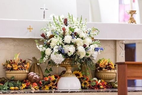 Chevy Chase Country Club Wedding || Olivia Jacob Photography || Charm City Wed || www.charmcitywed.com