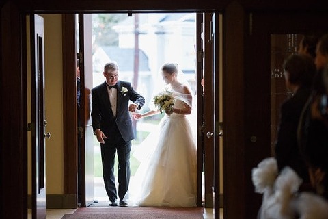 Chevy Chase Country Club Wedding || Olivia Jacob Photography || Charm City Wed || www.charmcitywed.com